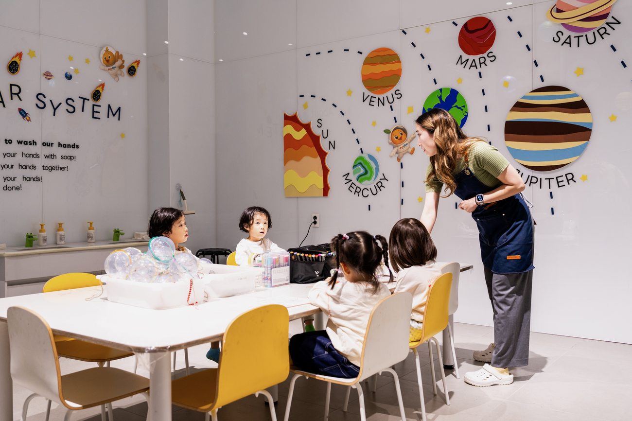 One-Day Speech Art class in session